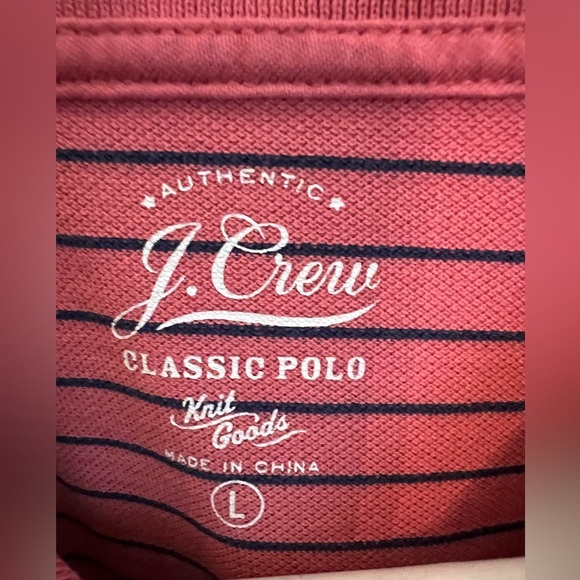 J CREW CORAL AND NAVY BLUE MEN’S CLASSIC POLO SHIRT “KNIT GOODS” - Picture 2 of 5